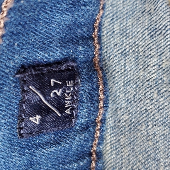 Lucky Brand LA jeans distressed size 4/27 ankle - Picture 3 of 11